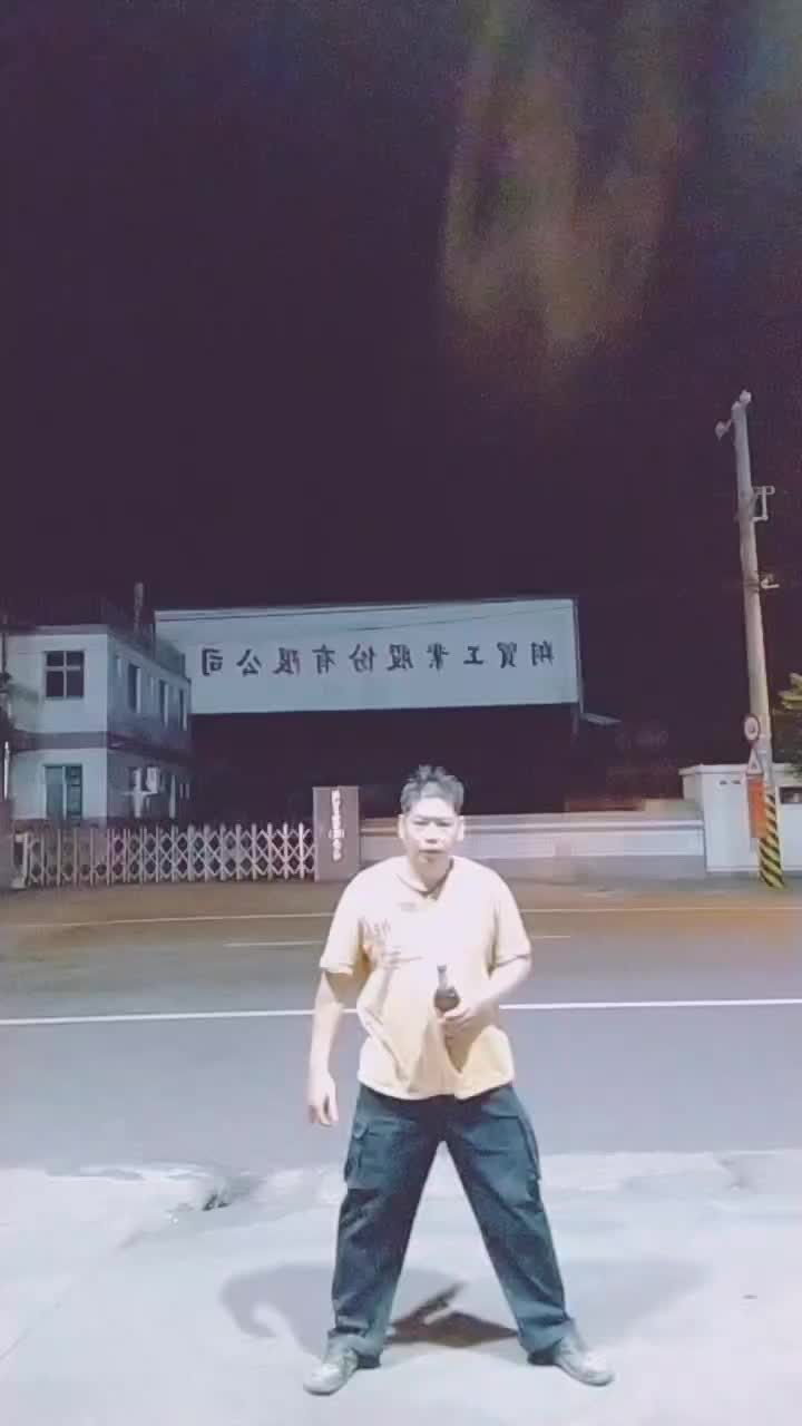 @鄭小發(小帳號)