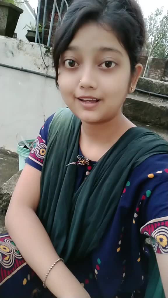 @🤓Trisha🤓
