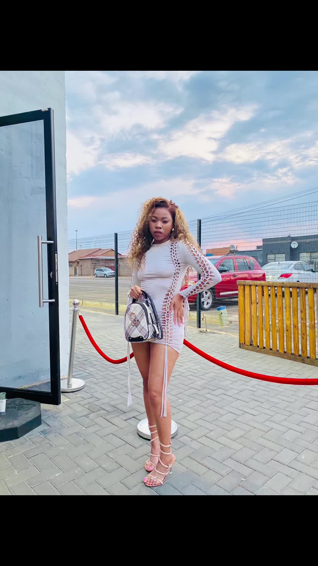 @Ntombi_M