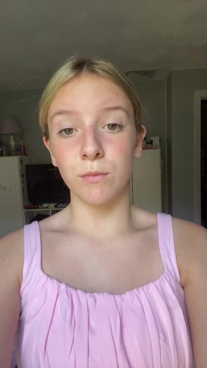 @lily