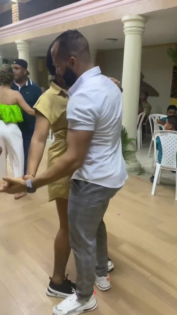 @Andris Bueno 🇩🇴