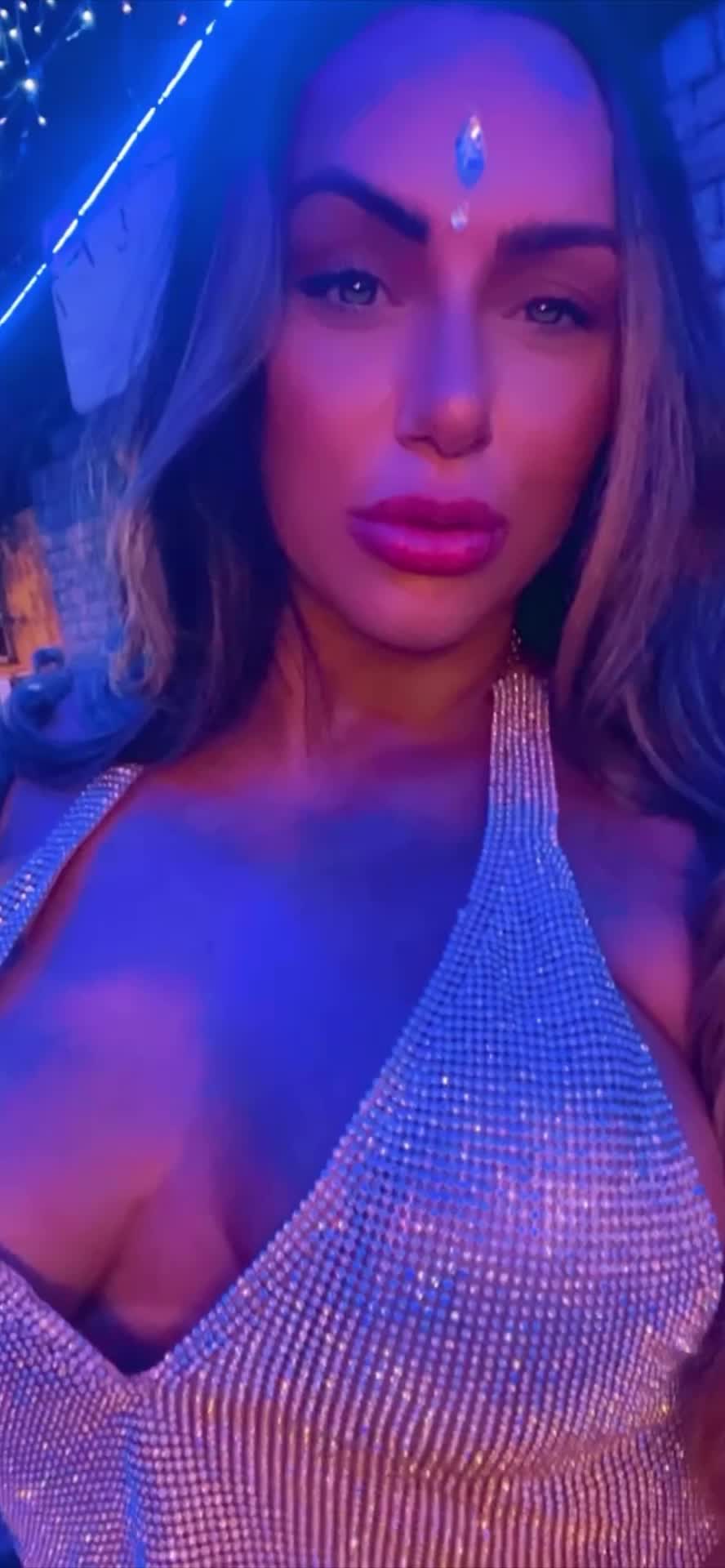 @alinecaneschi.1