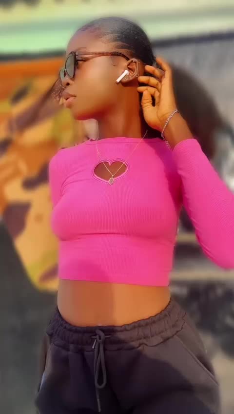@user98656259082