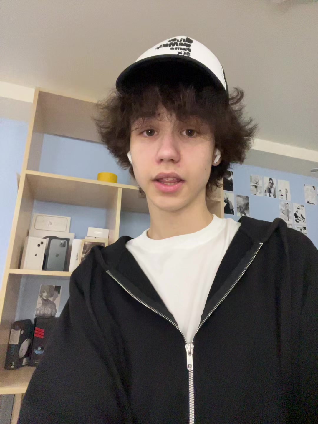 @димачка кайзер😈