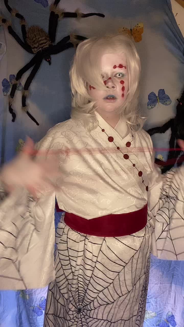@Cosplayeroncrack