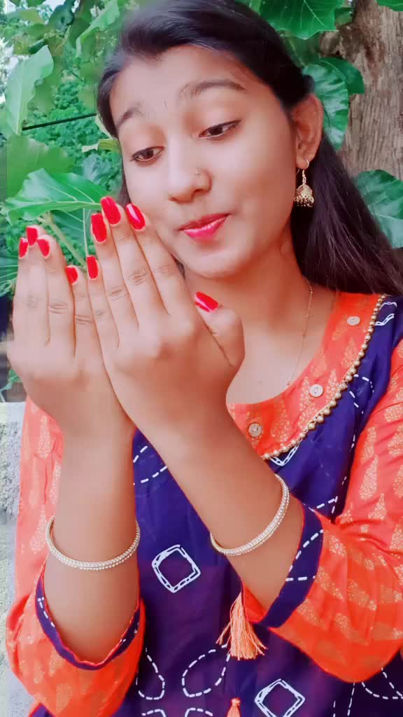 @Smiling_Queen👸