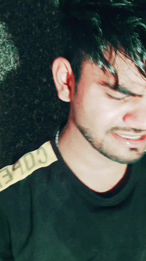 @DAZzLING boy ROHIT.