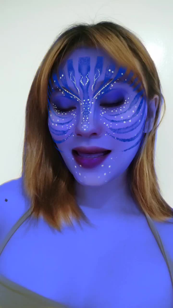 @QueenftKing💙💛