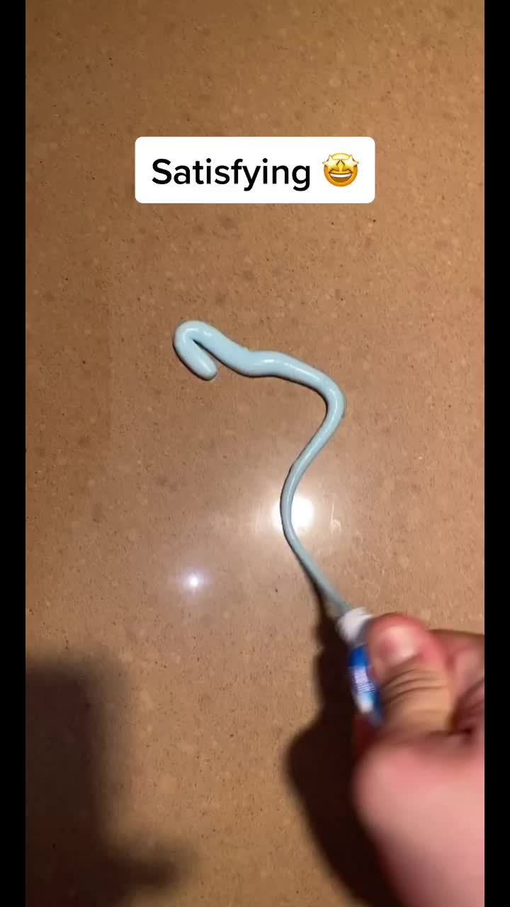 @tinyphoneguy