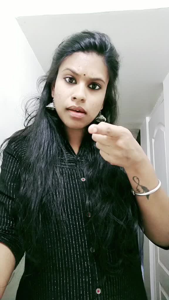 @💜Deepthi ❤