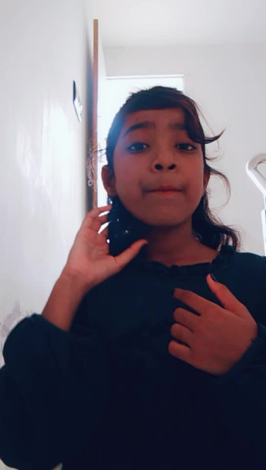 @Aaditi😇
