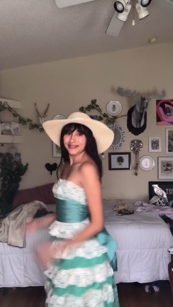 @gitzchella