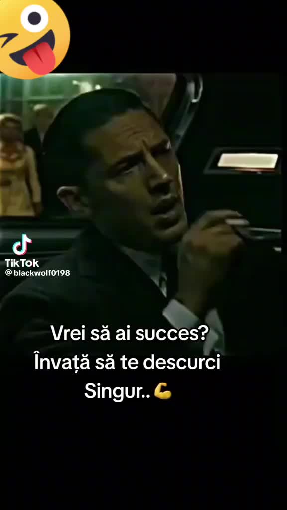 @mona
