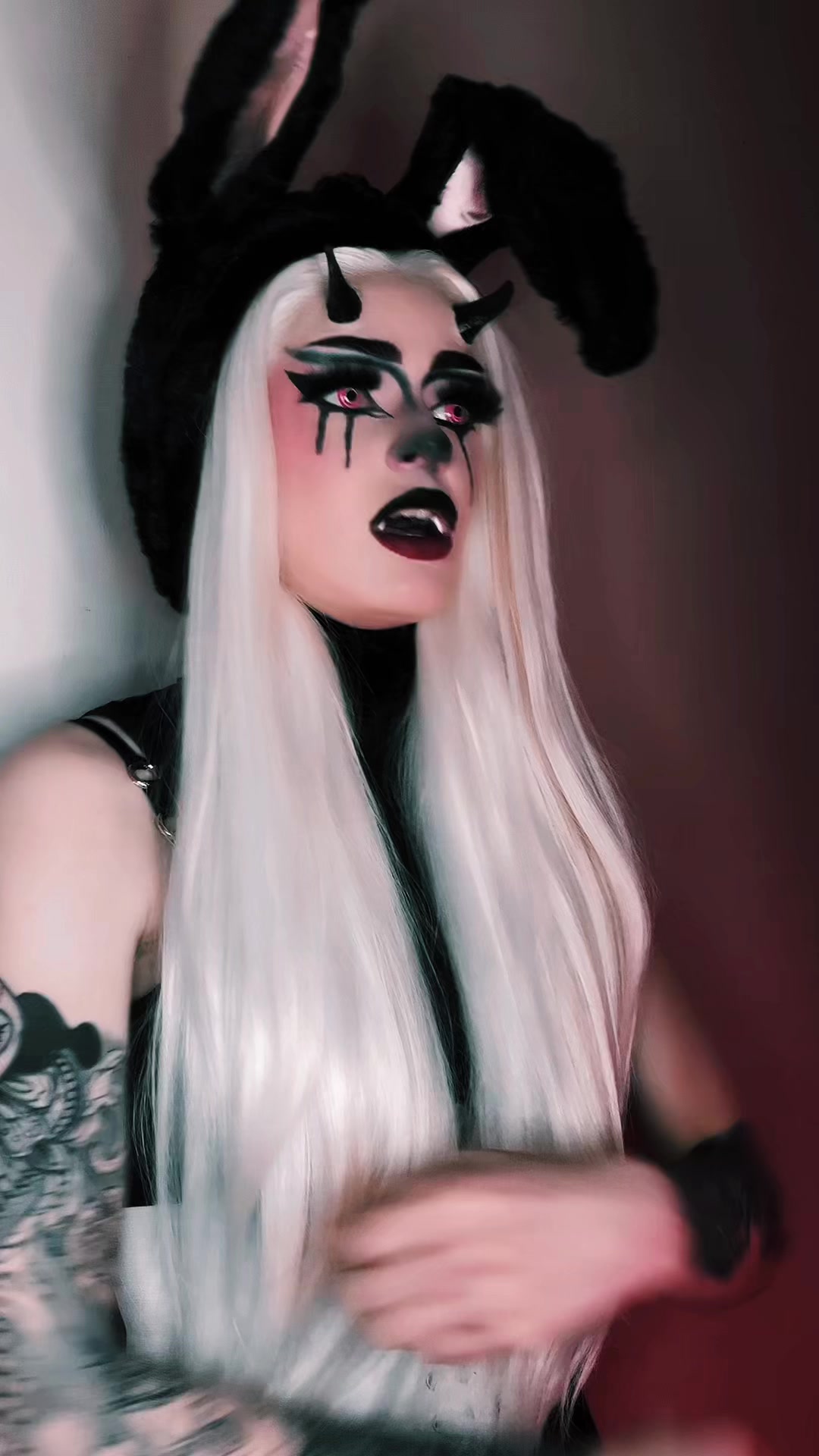 @Beth 🖤🕷️