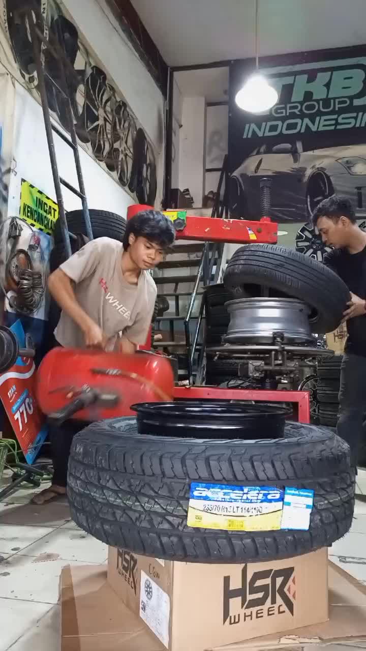 @Toko Velg Hsr Kemayoran