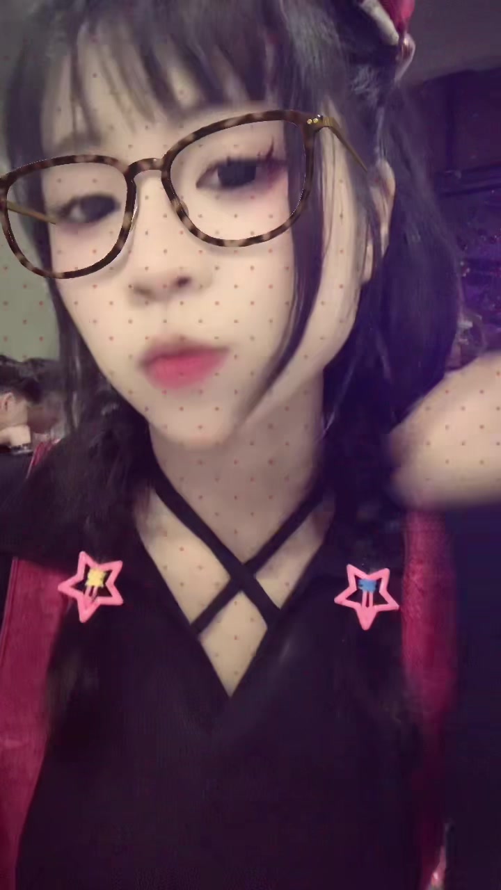 @Zhee_fl
