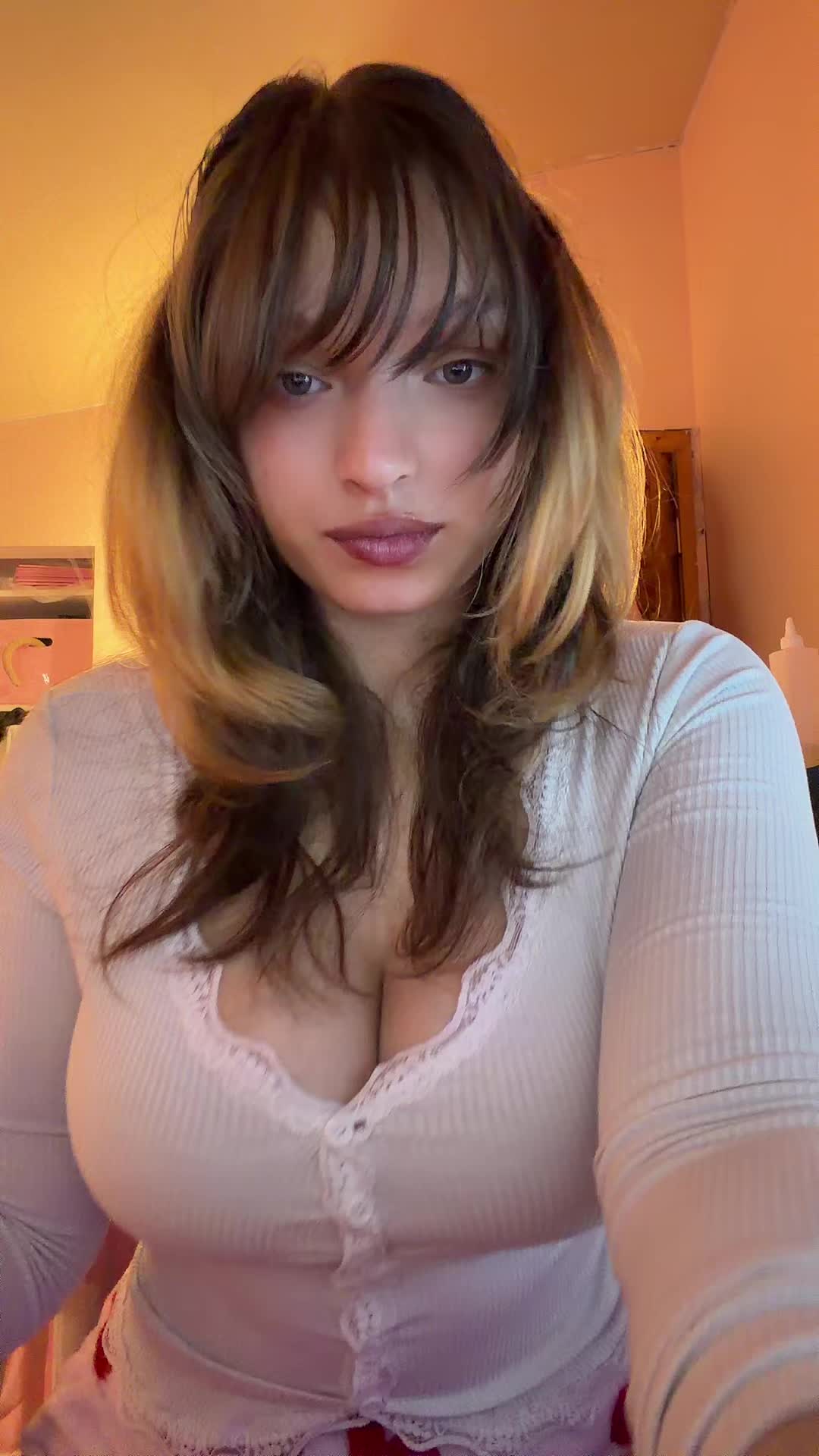 @shroomypixy