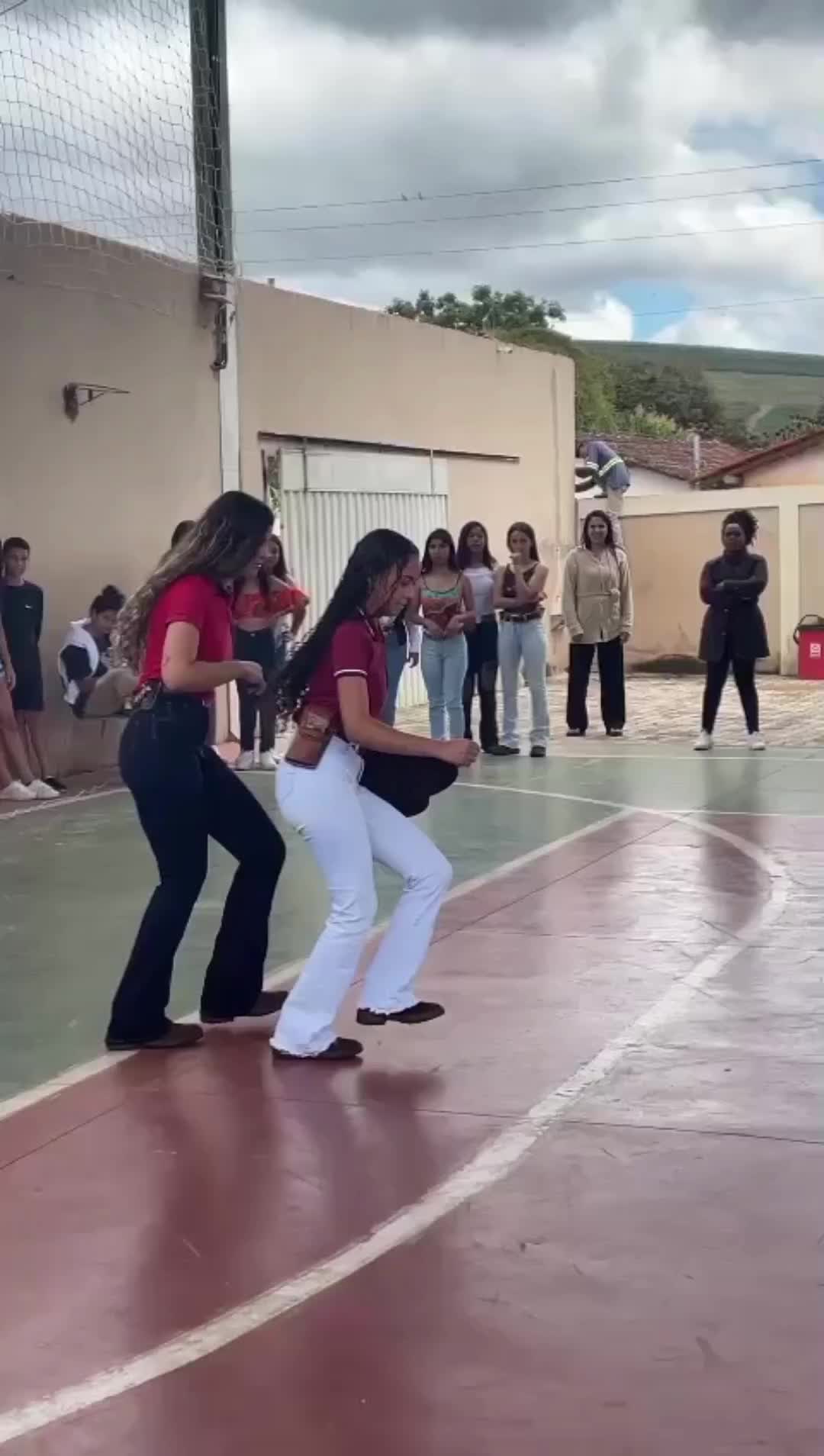 @Vitória_guedes01