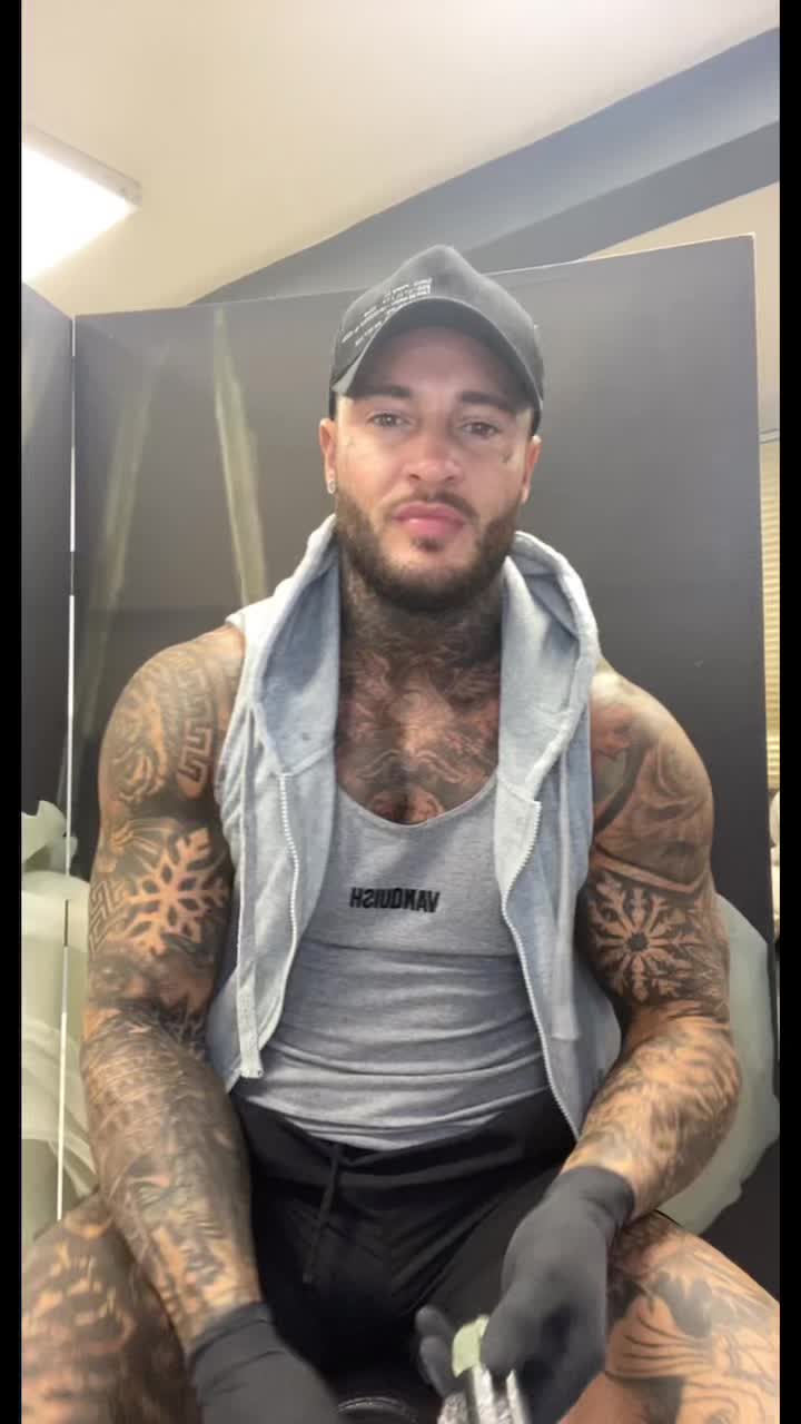 @Pengerzz tattoos