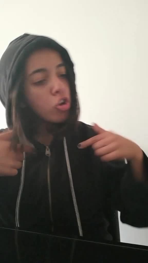@Yailin Alves
