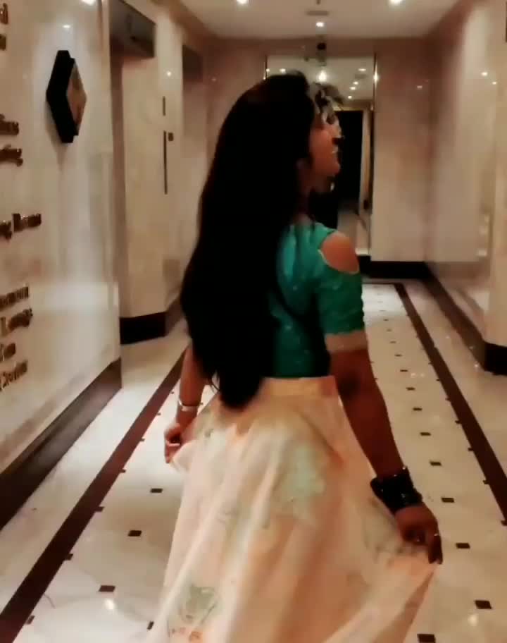 @mounika poreddy