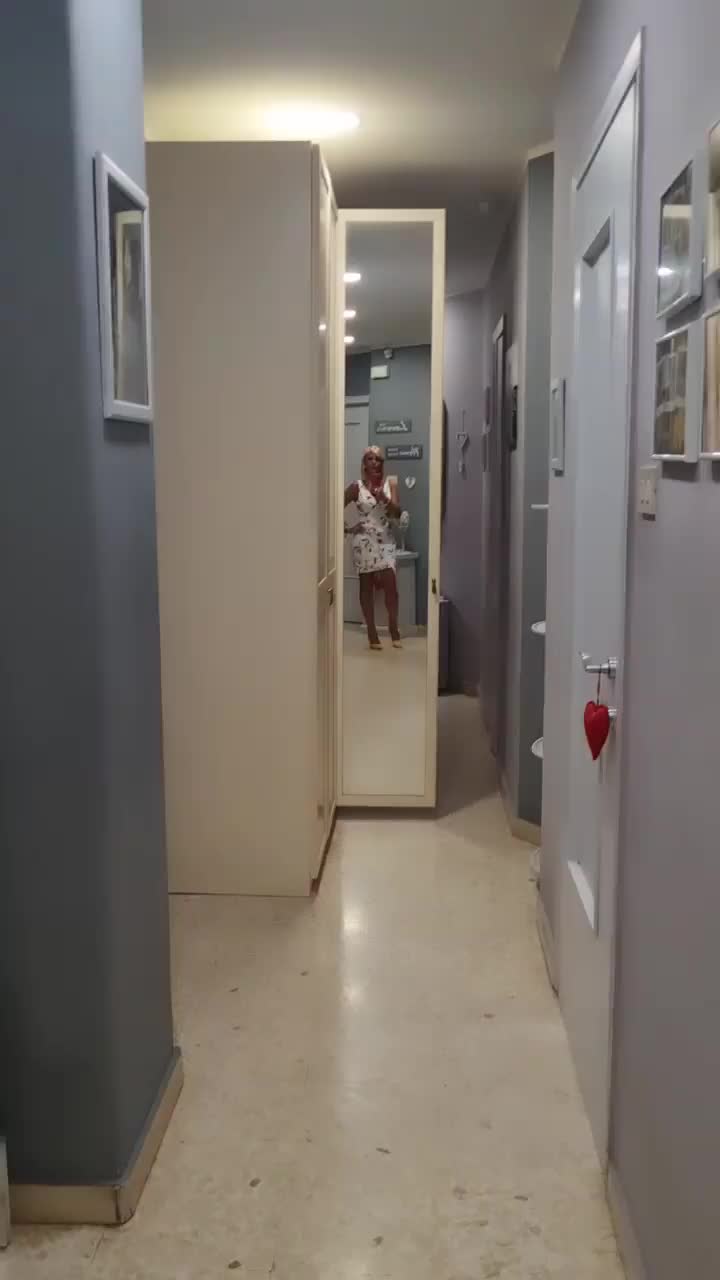 @Anna TheBlonde Sicali