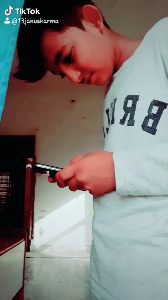 @k&agrave;rt&iacute;k sh&acirc;rm&agrave;