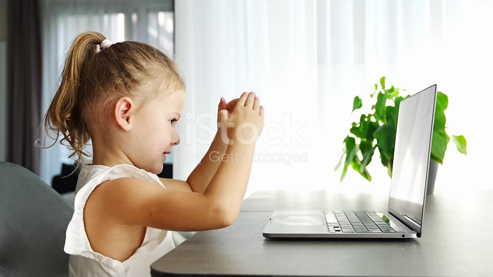 @familiadigitala