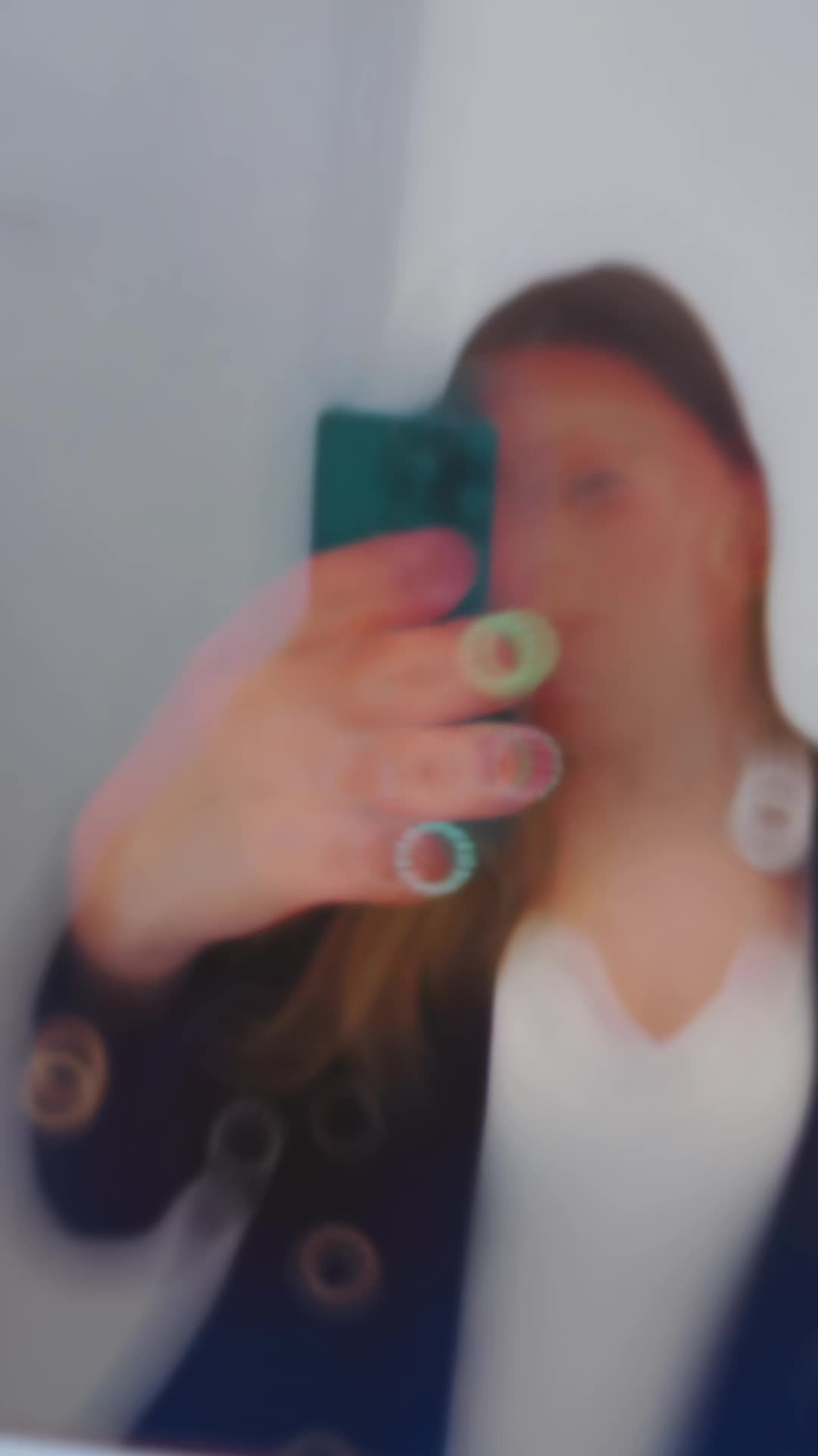@R🪐