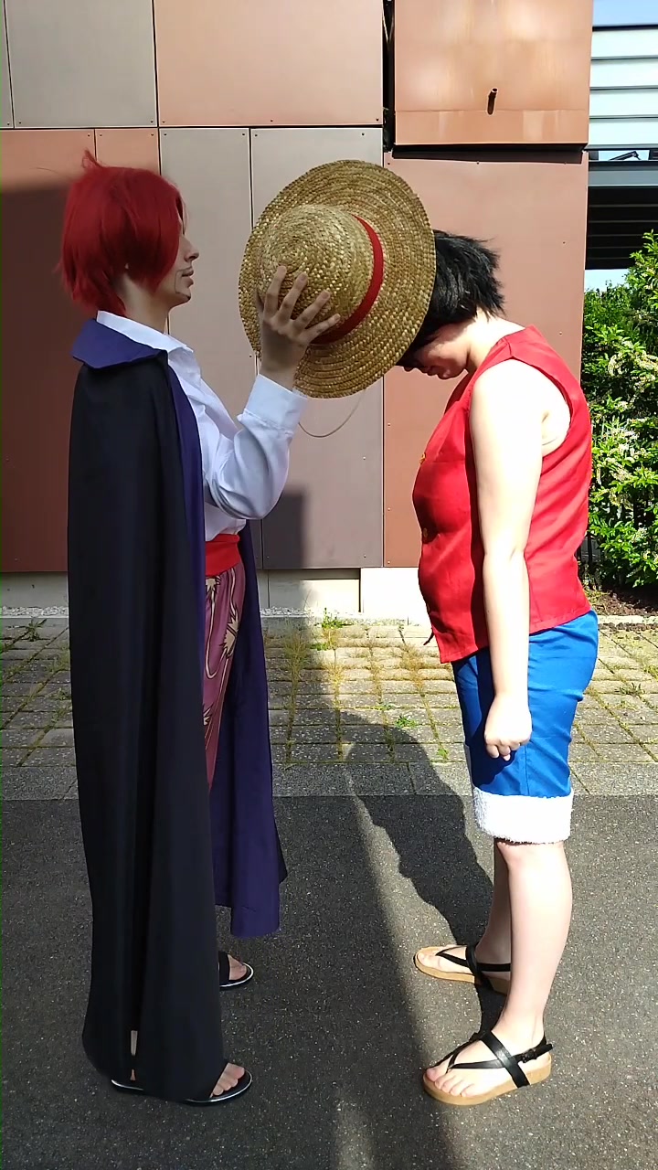 @Ame-cosplay