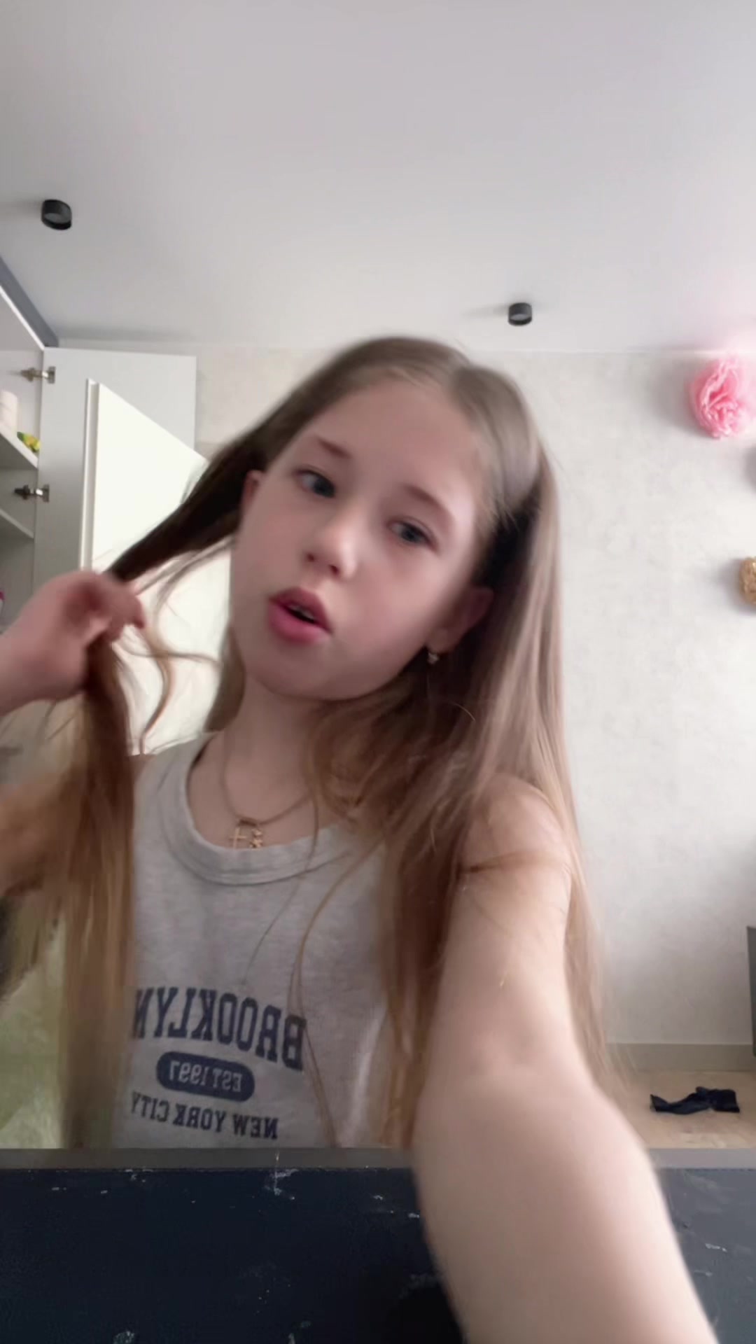 @Ksy09