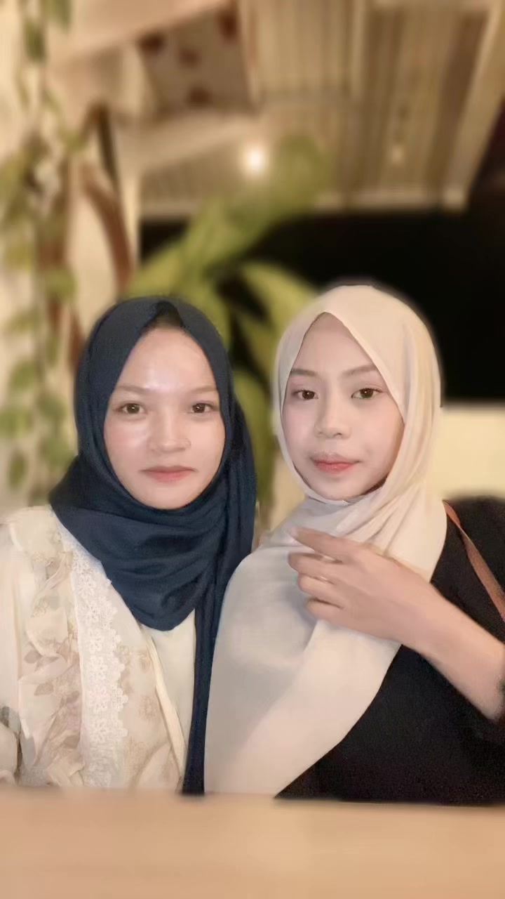 @beccu