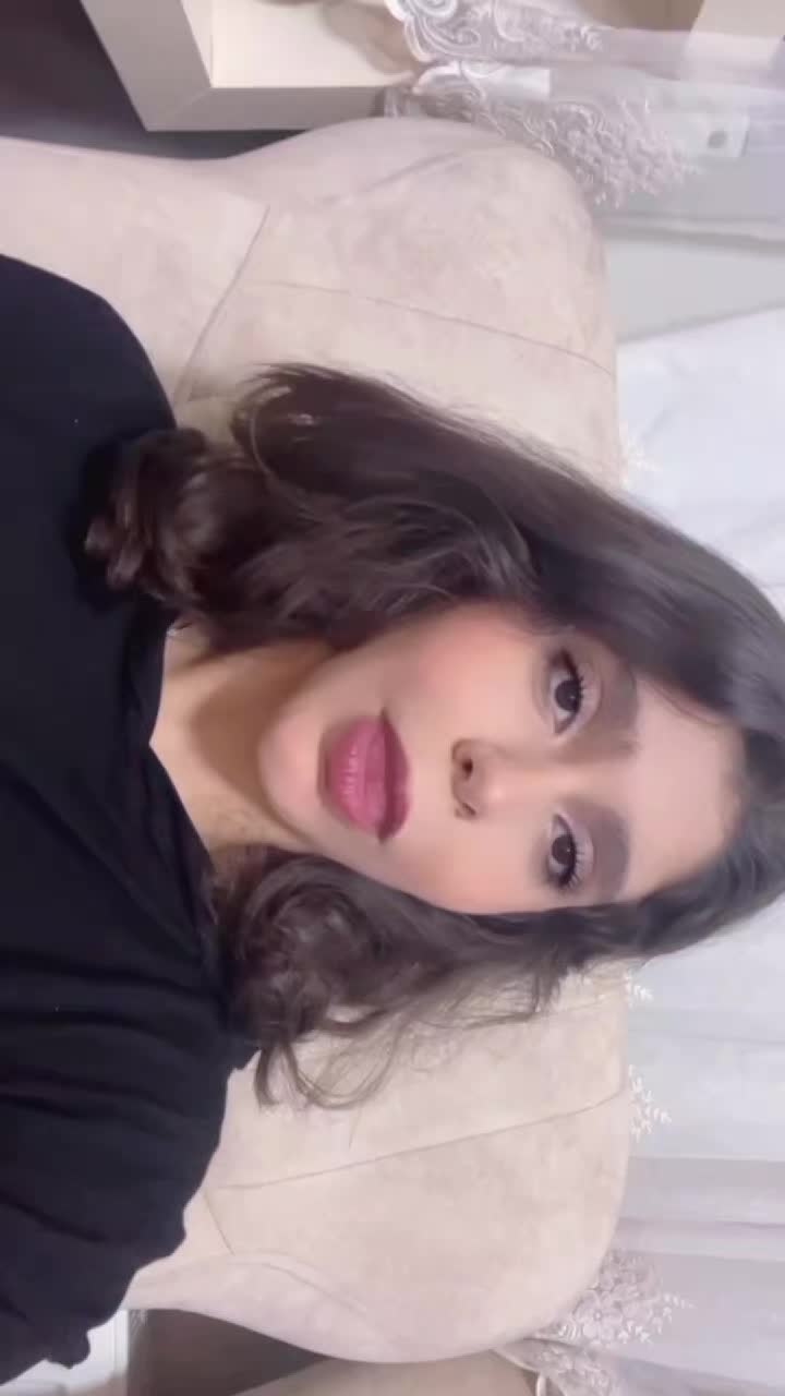 @Elina