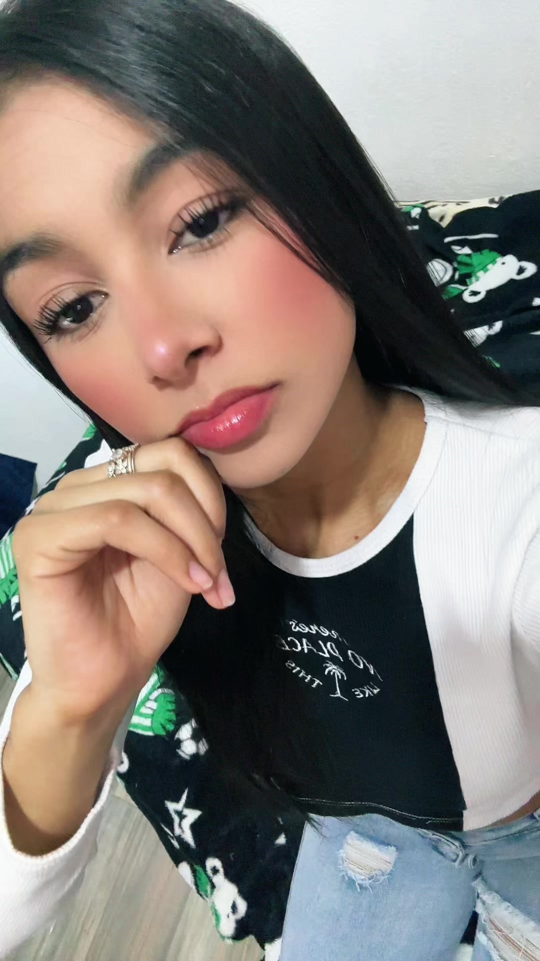 @v.melisaa_00
