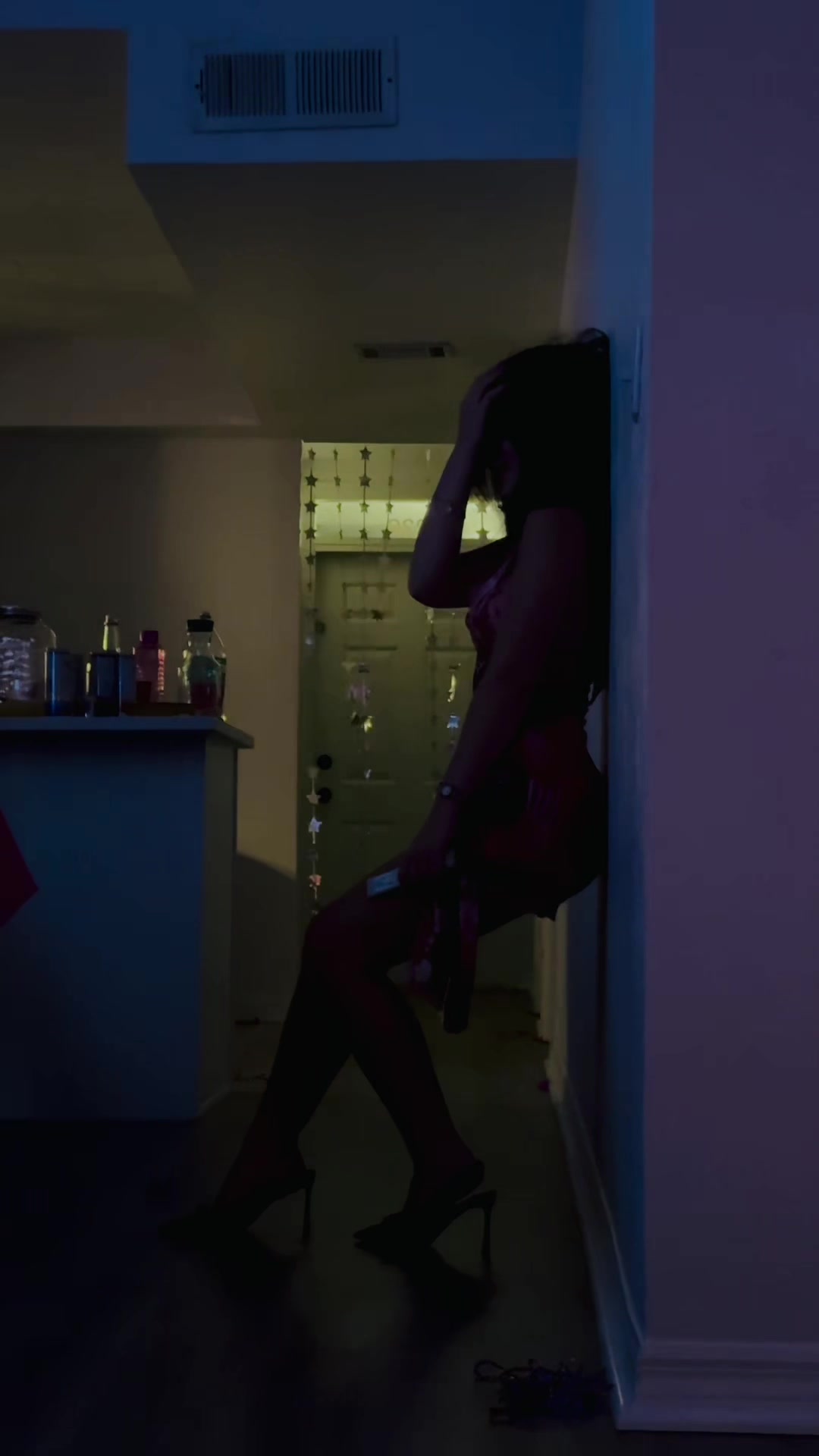 @divaunderthebed