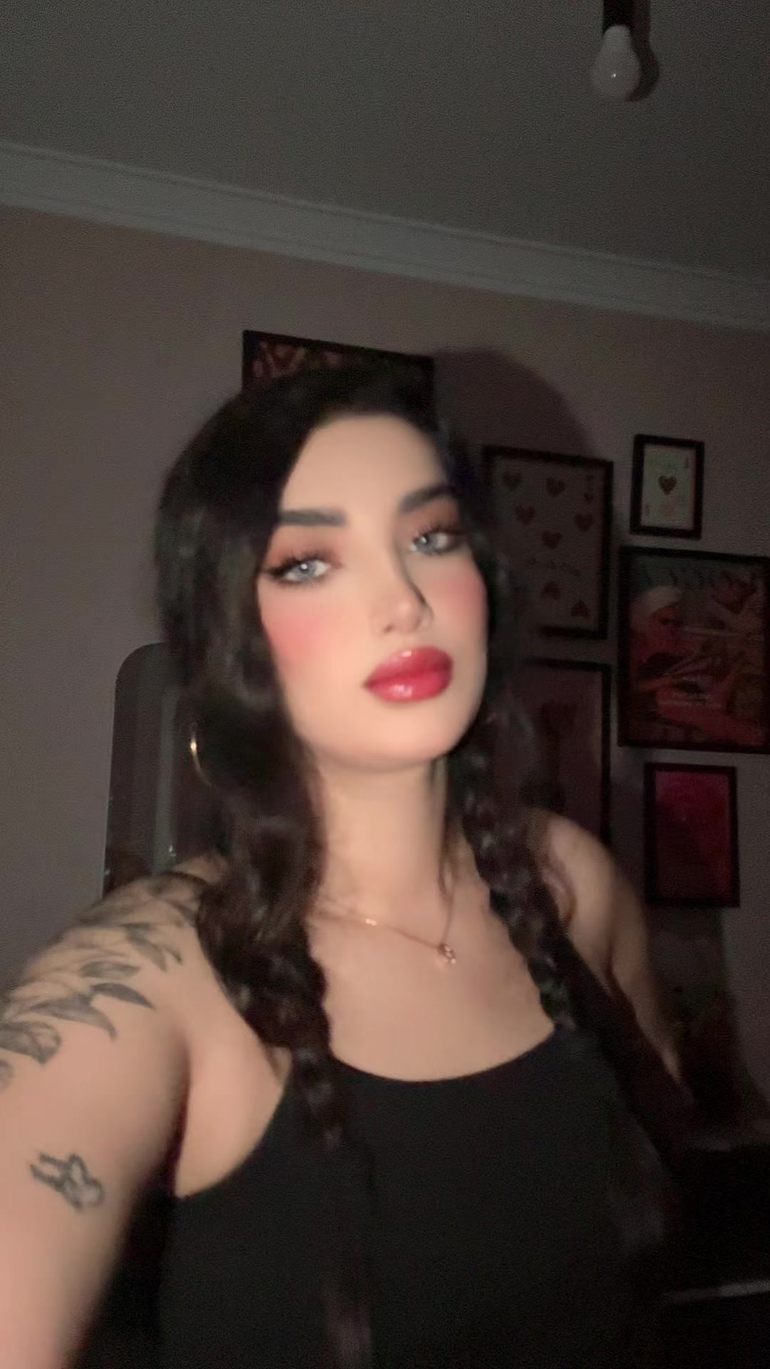 @Melika Nazari310
