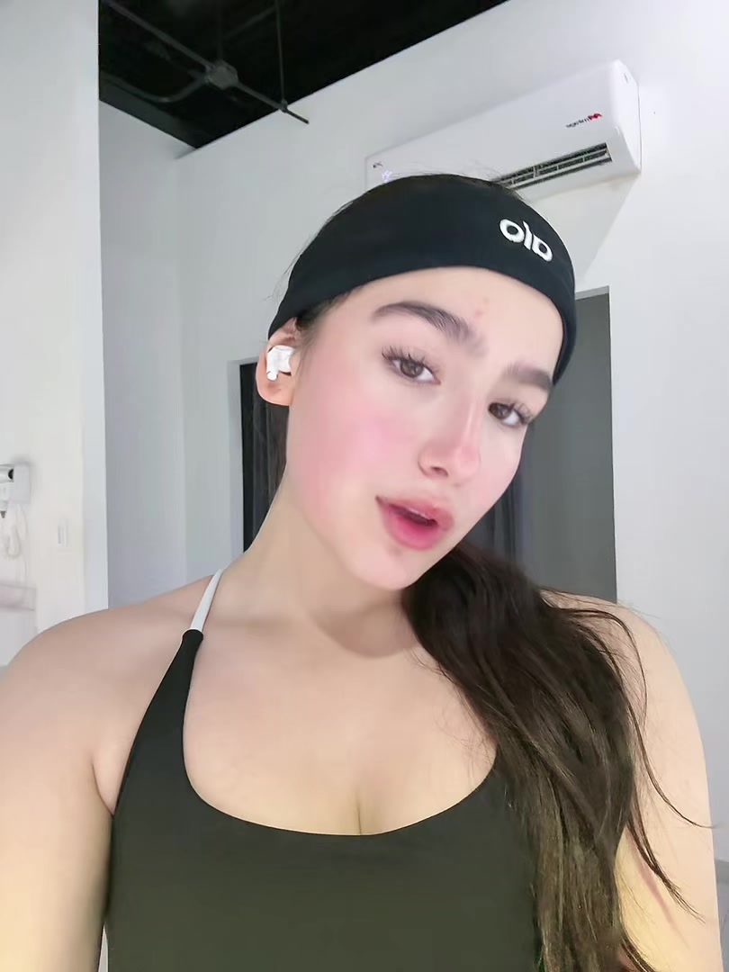 @valeriazazuetaaa