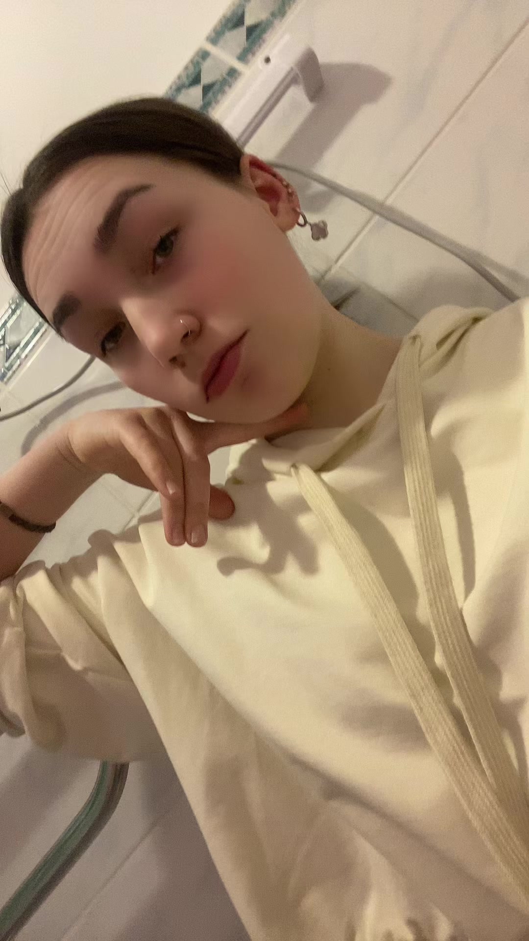 @b_e_l39
