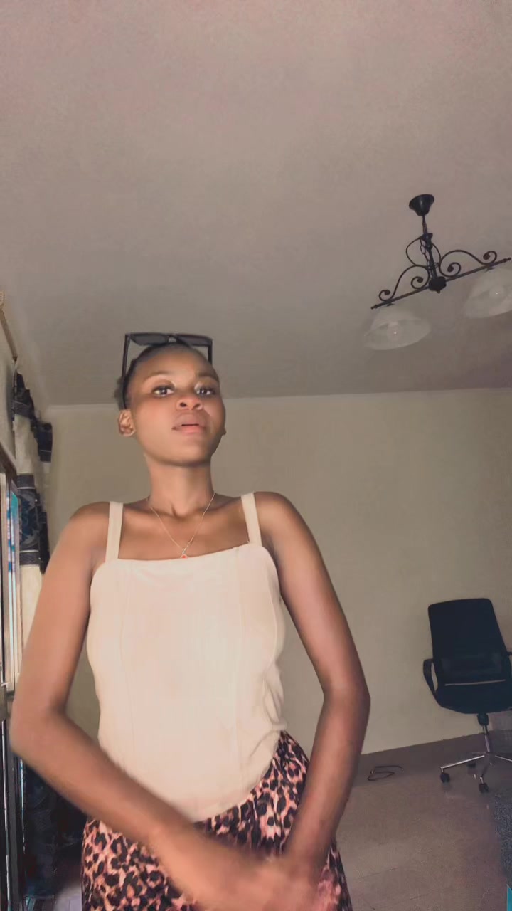 @Miss_brinda🤍🩸🌹