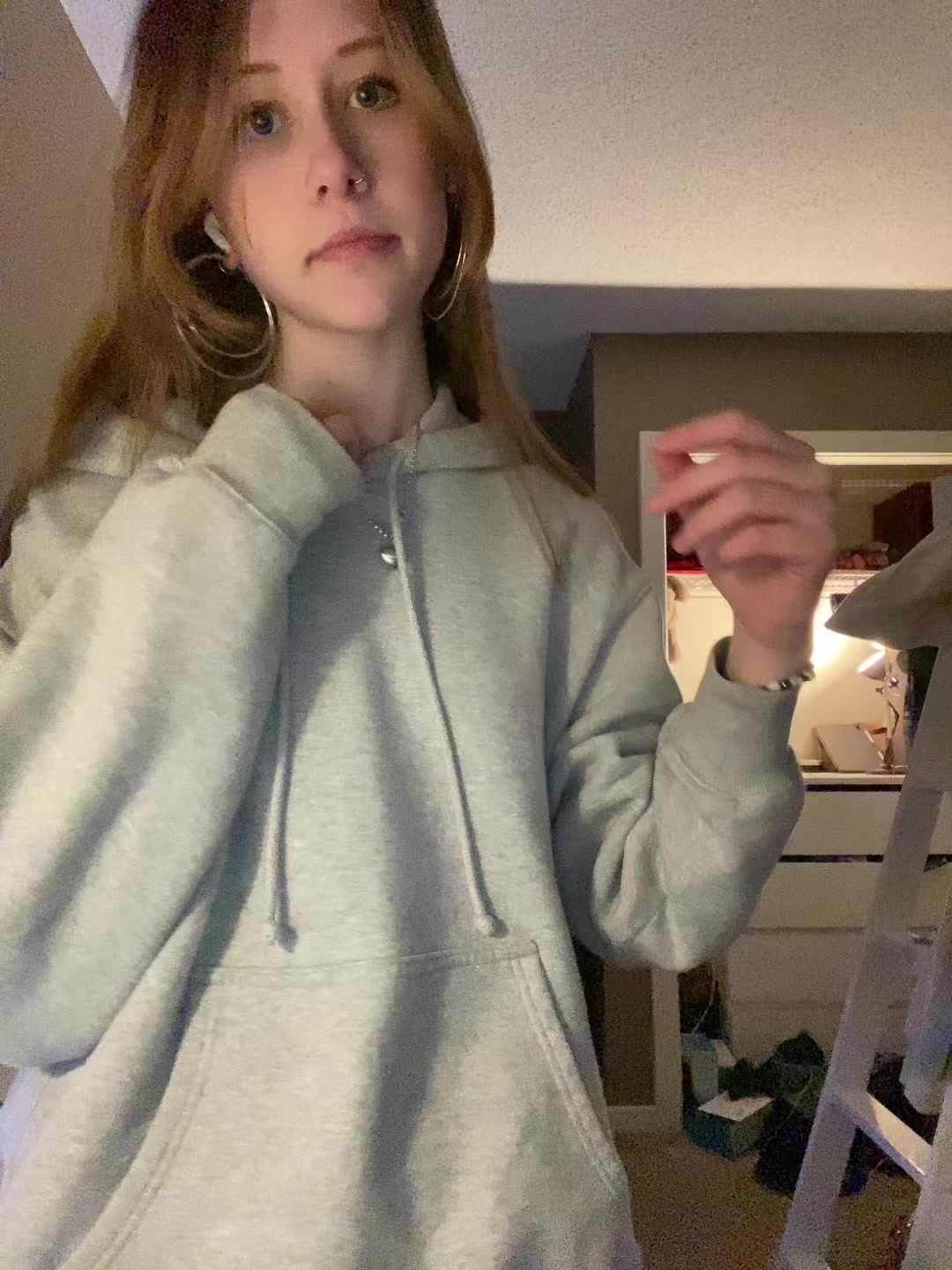 @c1aris3a