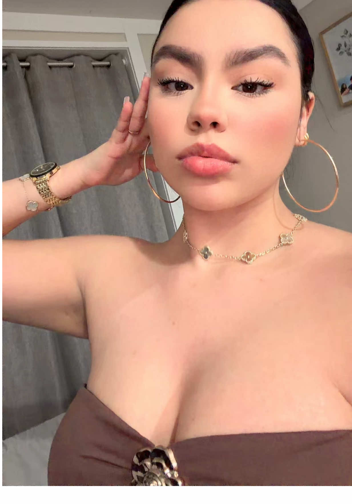 @N A Y E