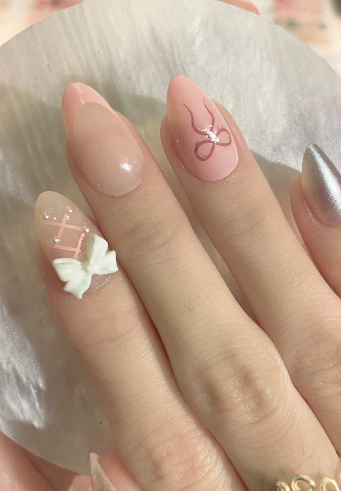 @Molly Nails Ind