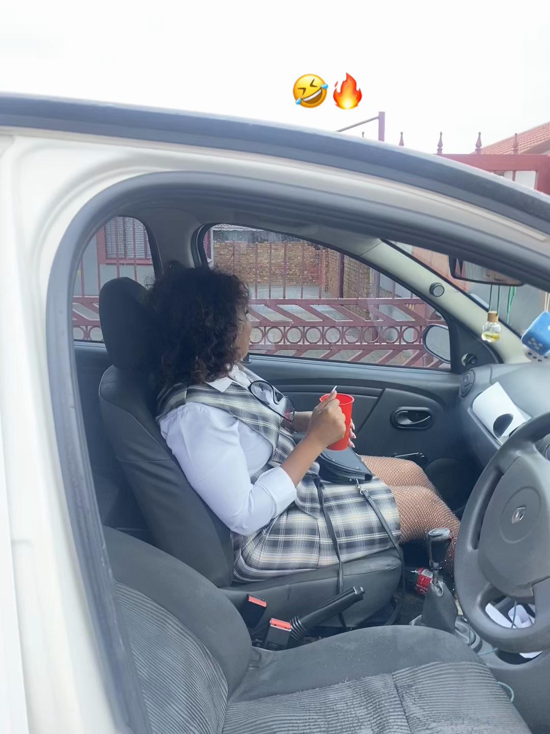 @Mohau lekotoko.🏳️&zwj;🌈