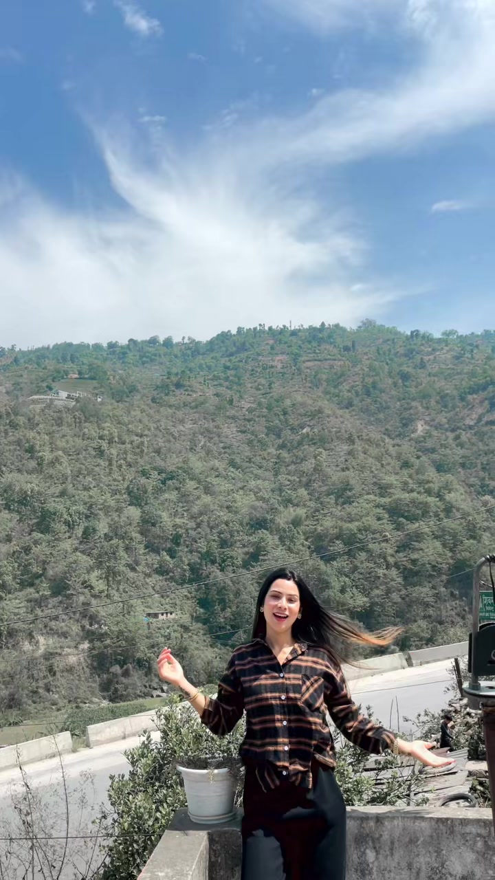 @अन्जु पन्डित्🫂🧿