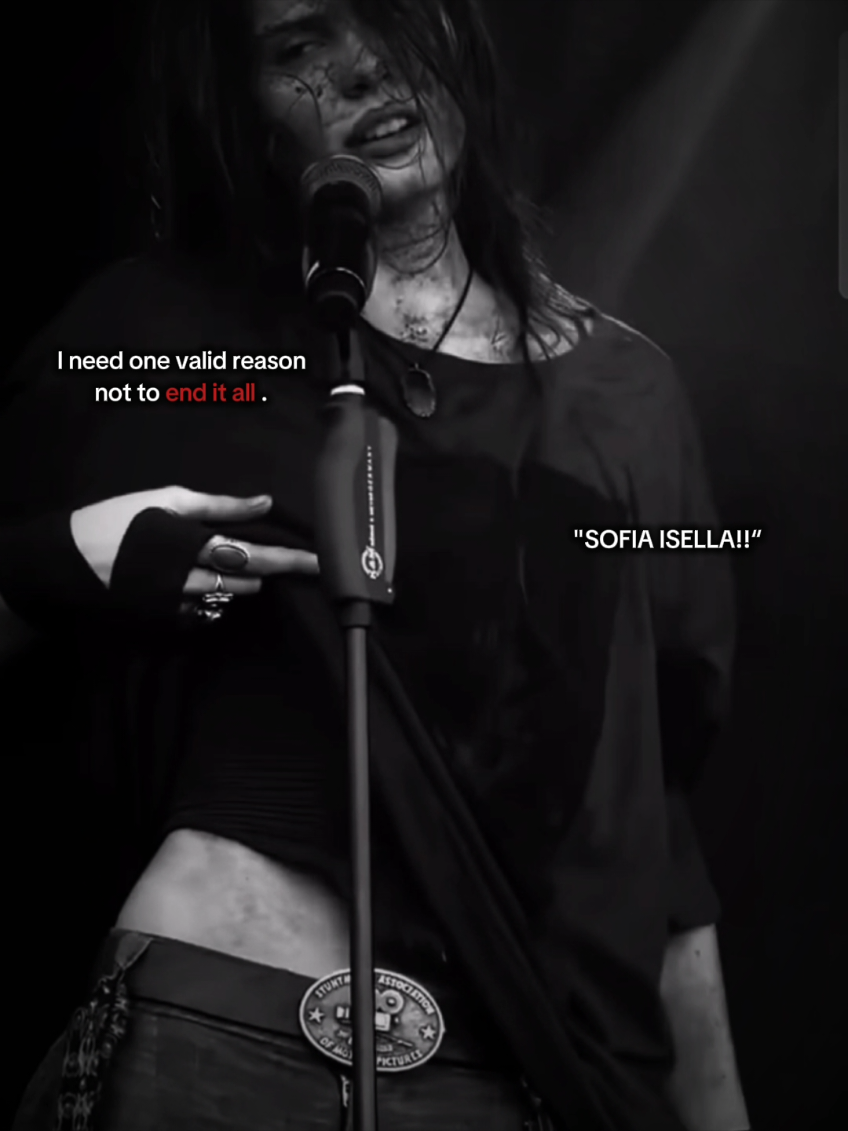 @SOFIA ISELLA FAN PAGE