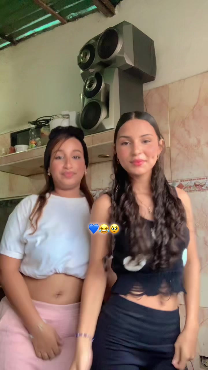 @Valentina💫