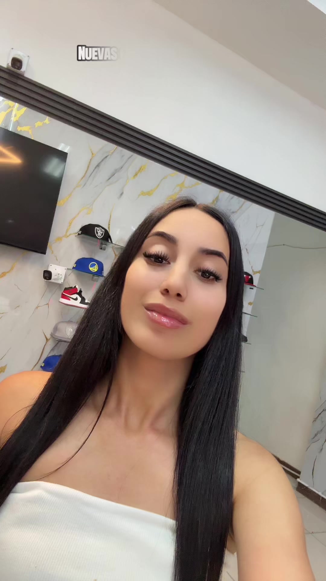 @La_shule_shop