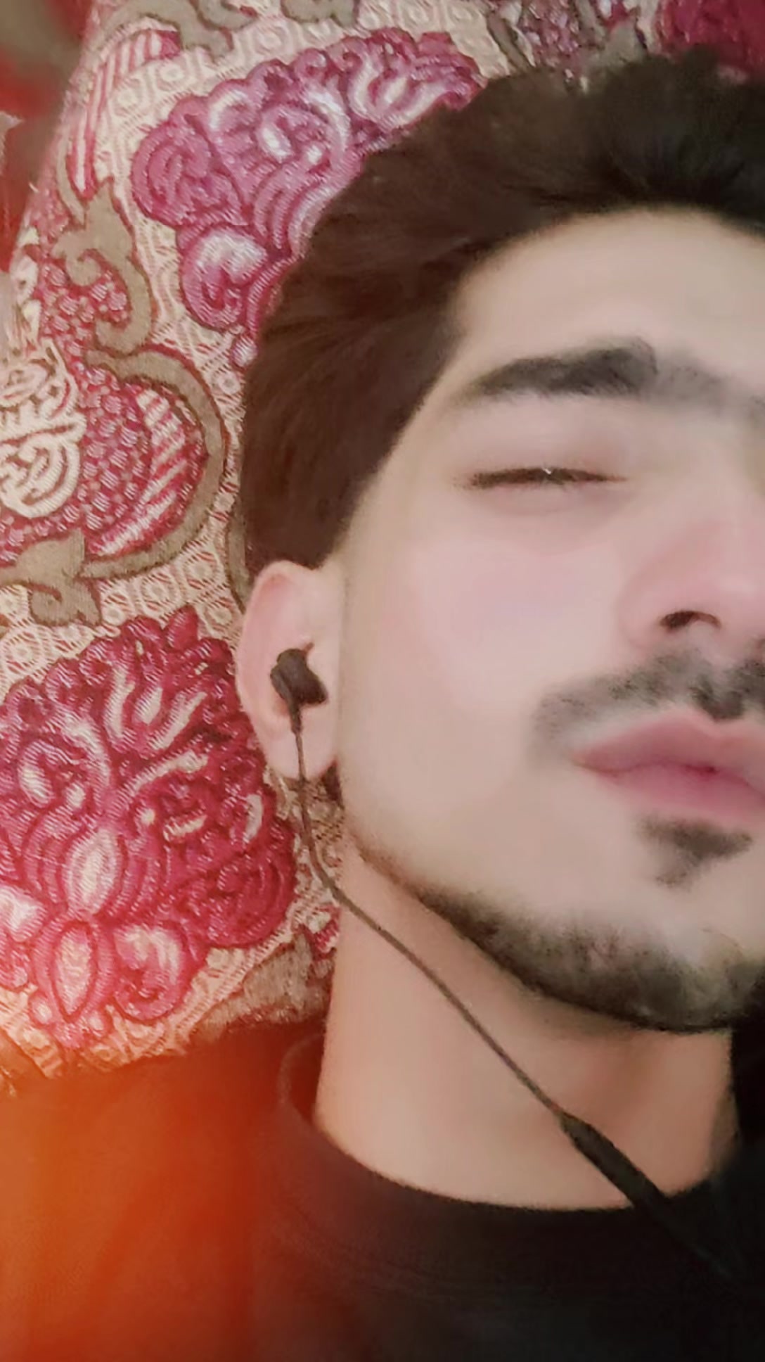 @علی بٹ 🦁