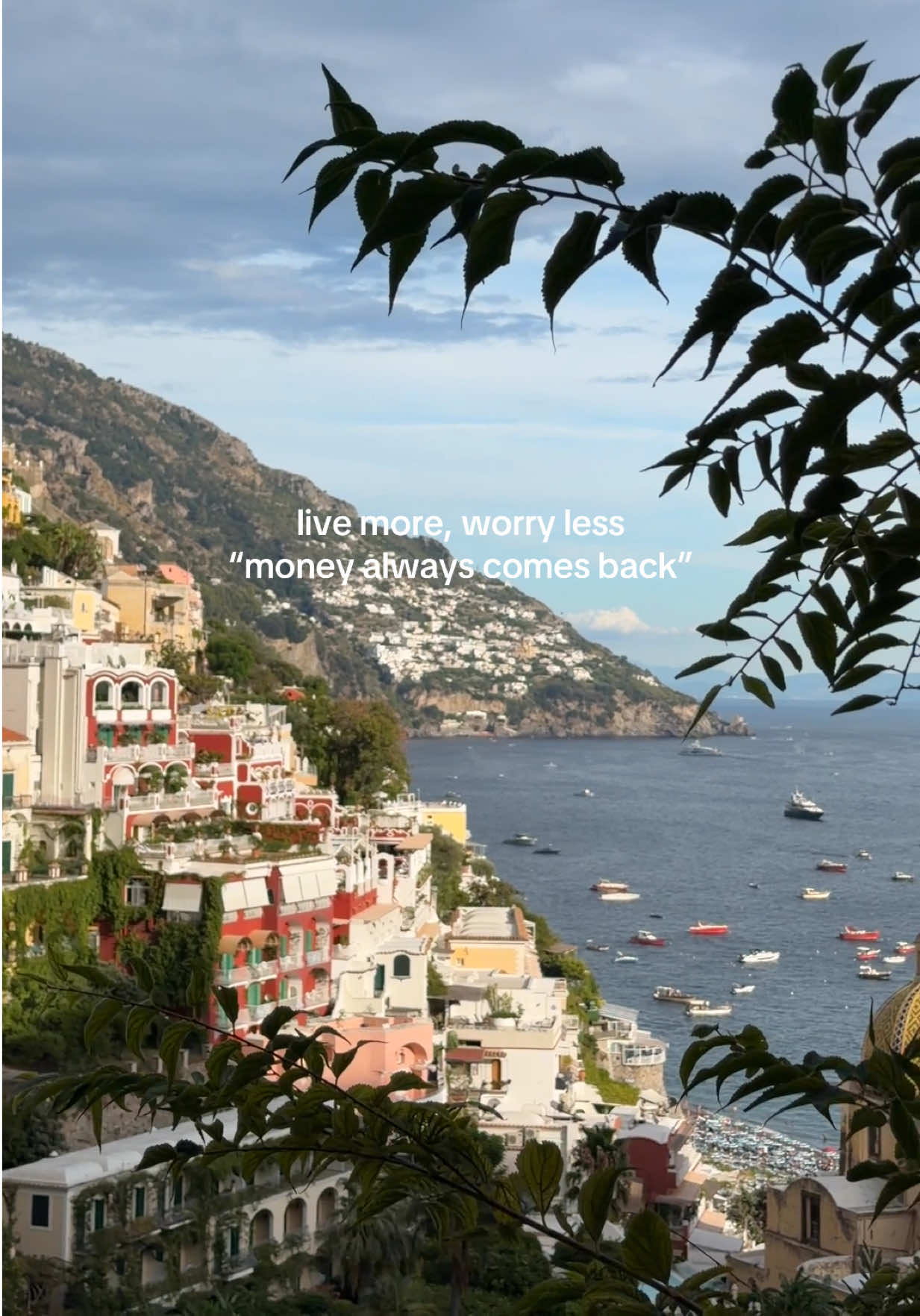 @Gabriella l Lifestyle & Travel