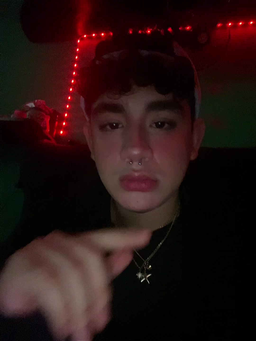 @Alexito